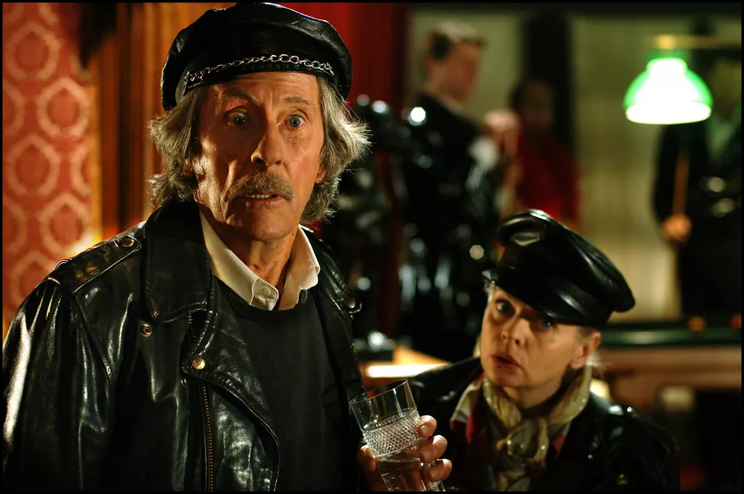 TWICE UPON A TIME - Still of Jean Rochefort - Isabelle Nanty